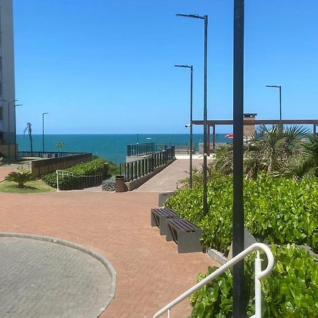 Apartamento pé-na-areia em condomínio fechado Barra Velha  Esterno foto